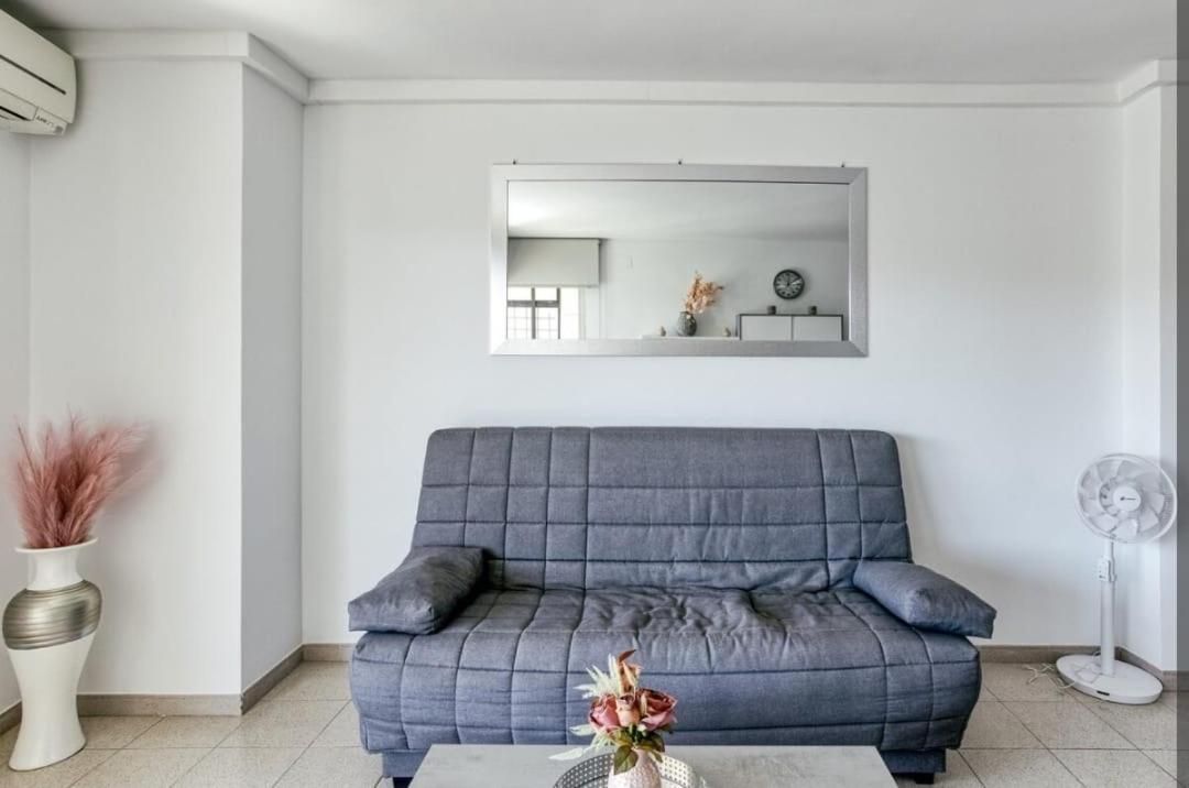 Apartamento Con Vistas A Mar Y Canal. 엠푸리아브라바 외부 사진