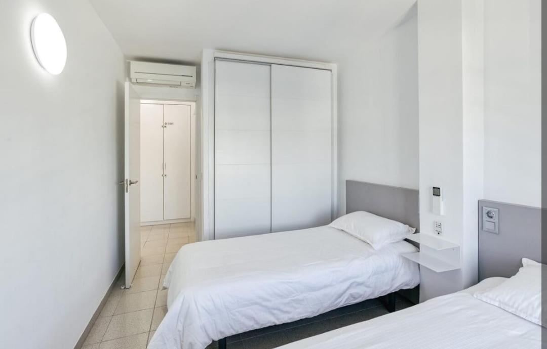 Apartamento Con Vistas A Mar Y Canal. 엠푸리아브라바 외부 사진